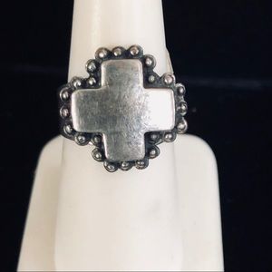 Sterling cross ring